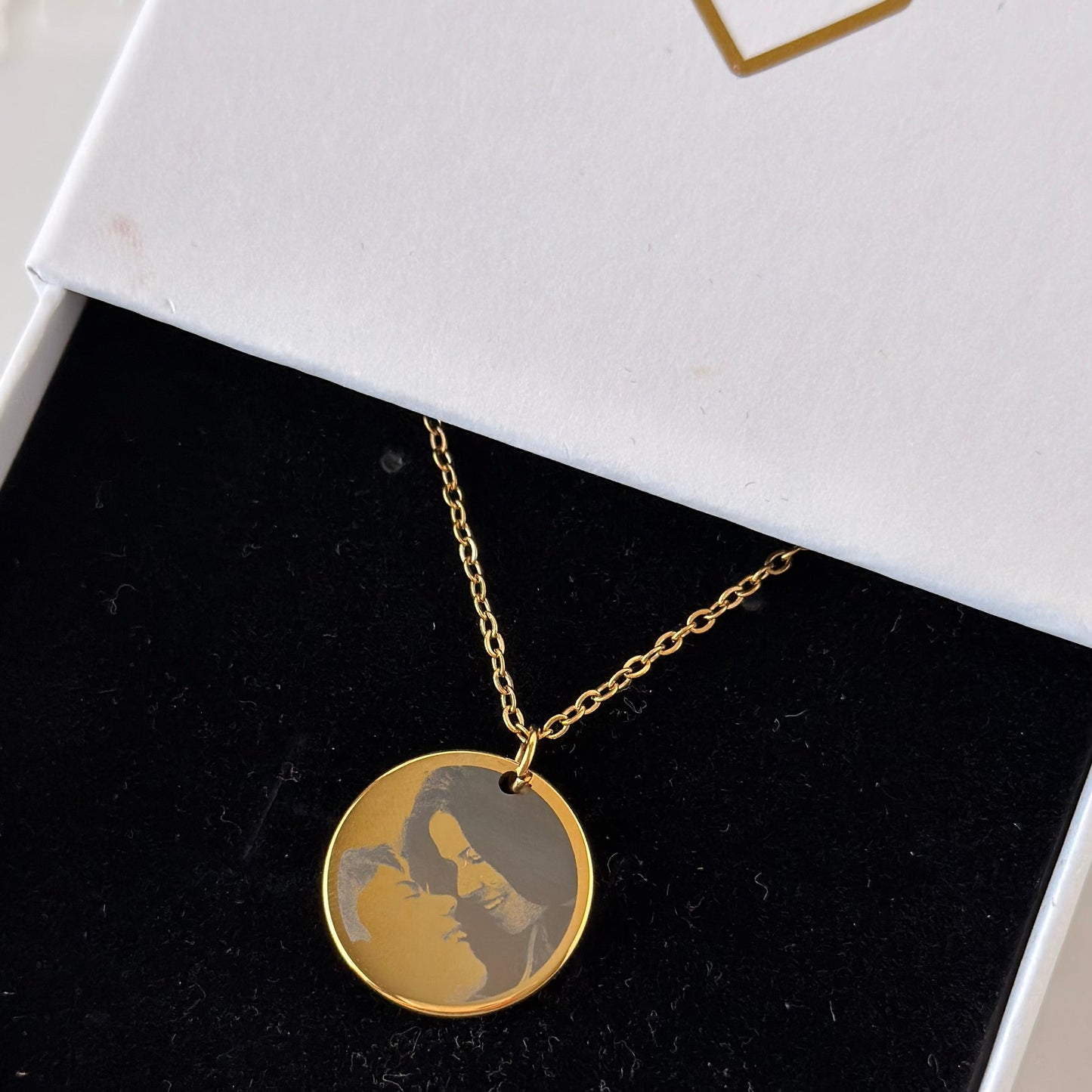 Round Photo Necklace
