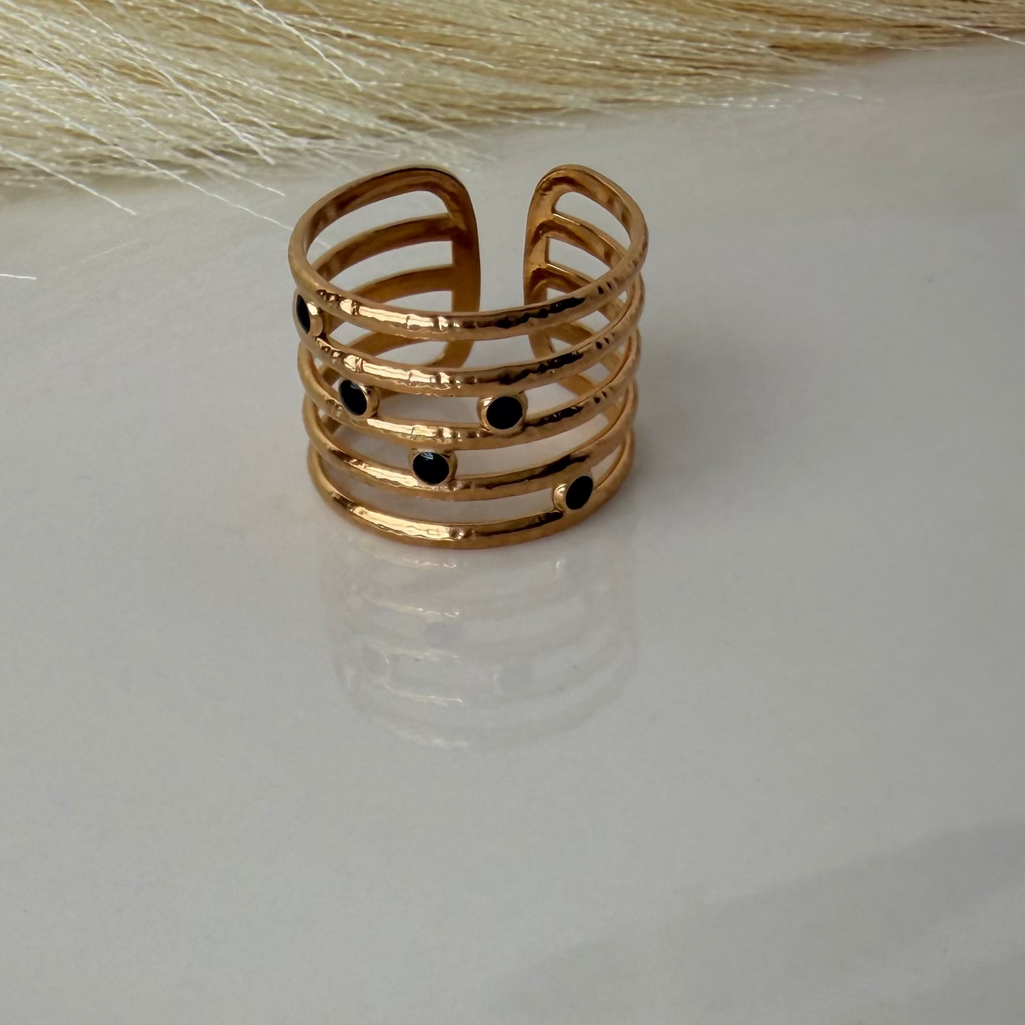 Akari Ring