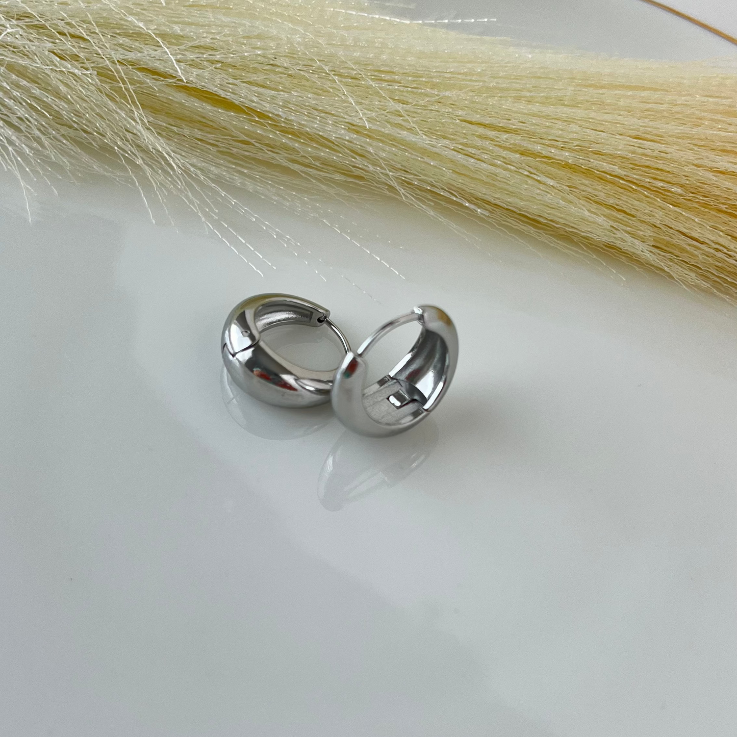 Dalia Earrings