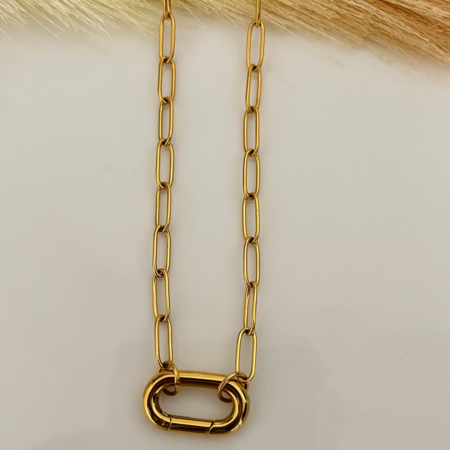 Pilar Necklace