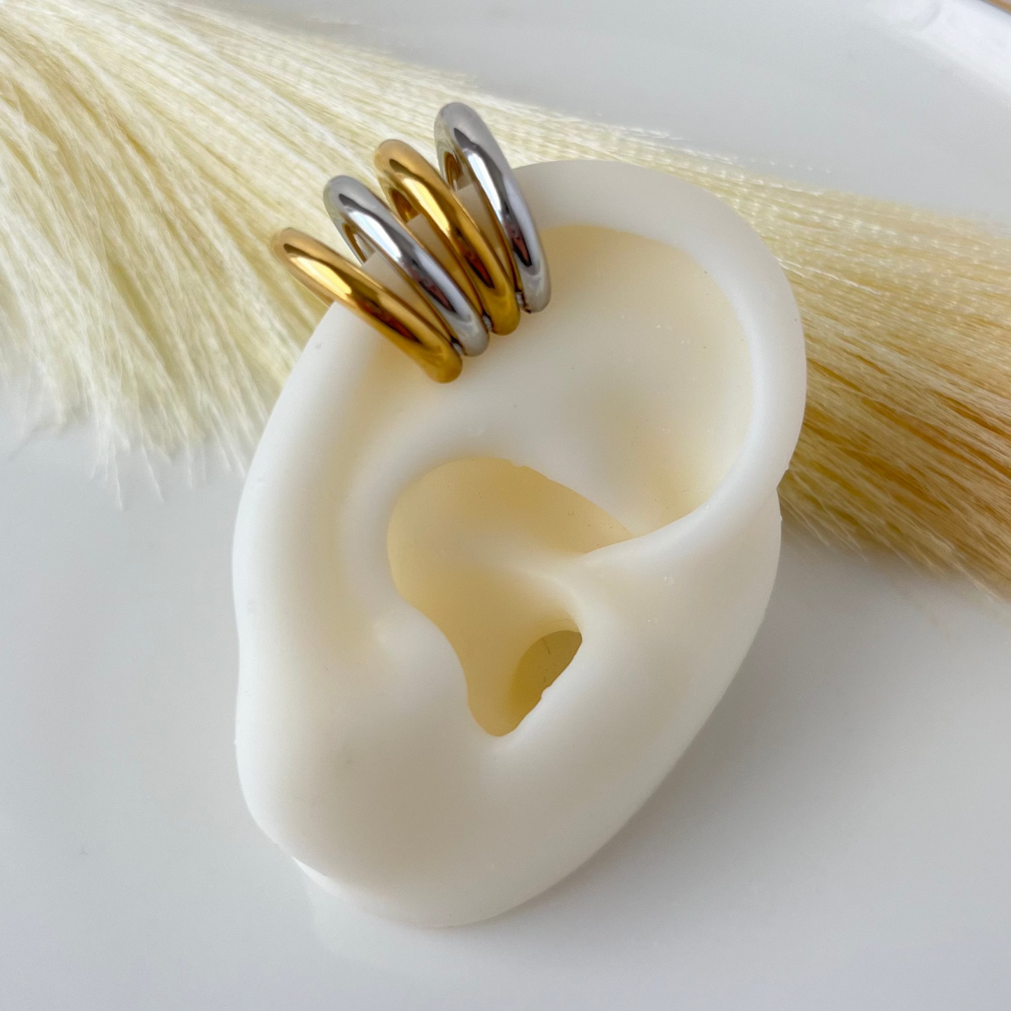 Royal Earcuff
