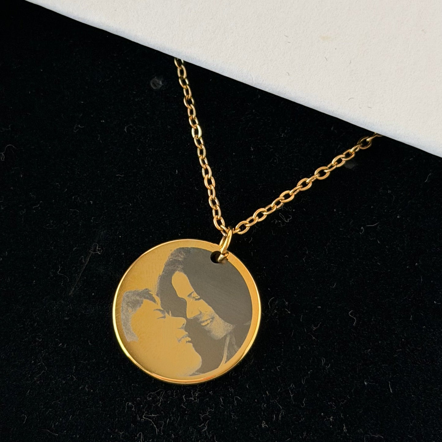 Round Photo Necklace