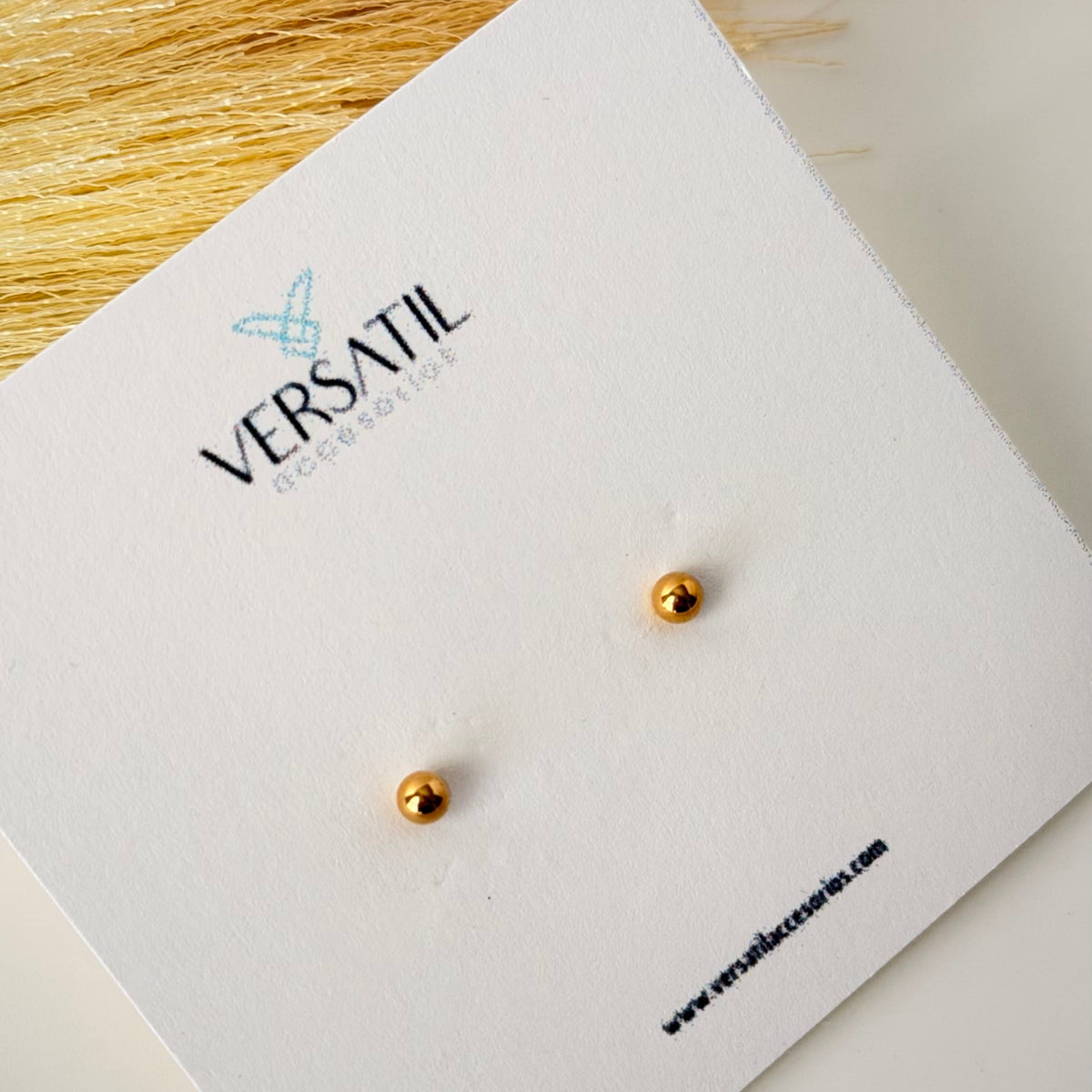 Clara Stud Earrings