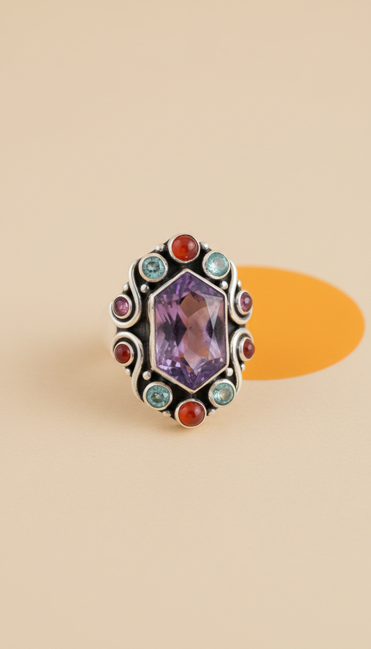 Anillo de plata con amatista