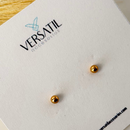Clara Stud Earrings