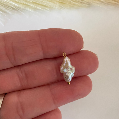 Cross Perla Charm