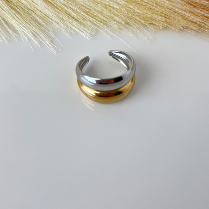 Michell Ring