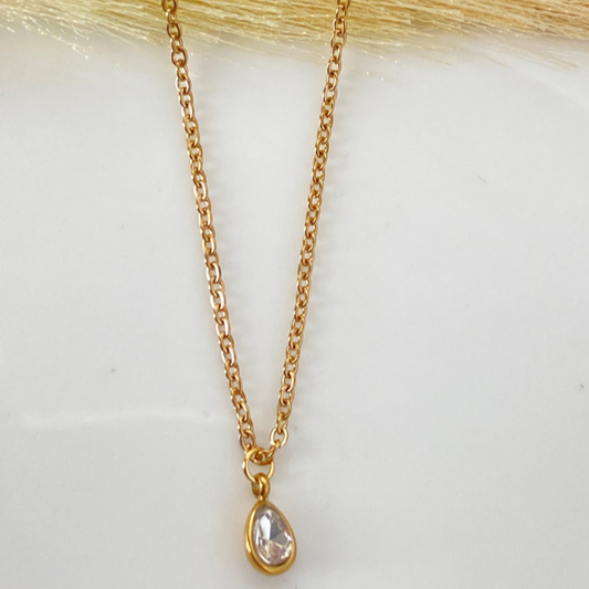 Elsa Necklace