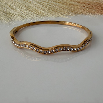Samaris Bangle